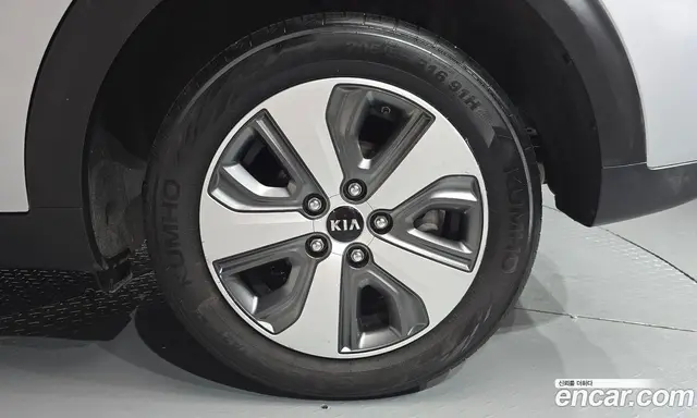 Kia Niro 2019 1.6 автомат (гидро), миниатюра 7 Kia Niro 2019 1.6 автомат (гидро), миниатюра 7