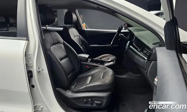 Kia Niro 2021 0.2 автомат (гидро), миниатюра 12