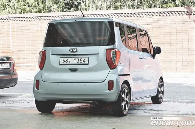 Kia Ray 2012 1.0 автомат (гидро), миниатюра 3 Kia Ray 2012 1.0 автомат (гидро), миниатюра 3