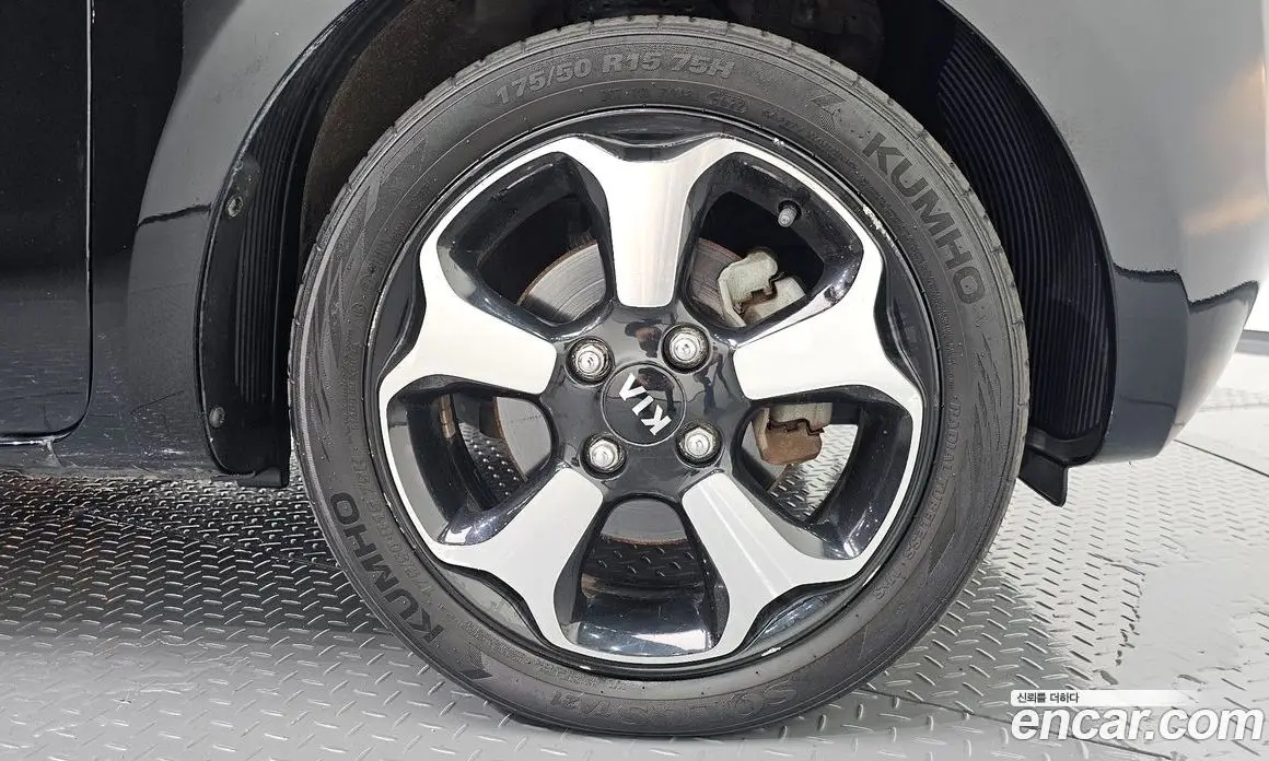Kia Ray 2013 1.0 автомат (гидро), фото 4 Kia Ray 2013 1.0 автомат (гидро), фото 4