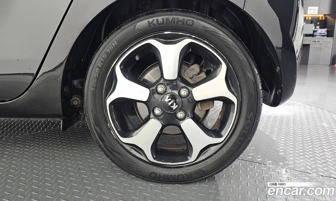 Kia Ray 2013 1.0 автомат (гидро), фото 6 Kia Ray 2013 1.0 автомат (гидро), фото 6