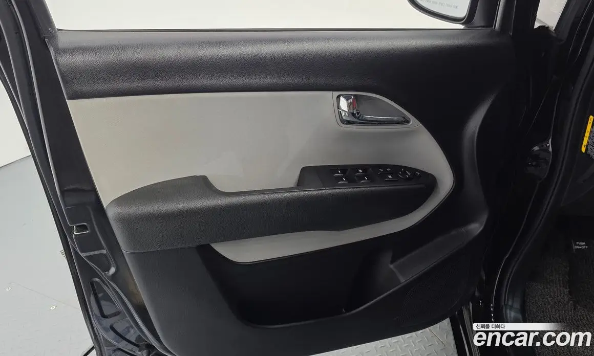 Kia Ray 2016 1.0 автомат (гидро), фото 14