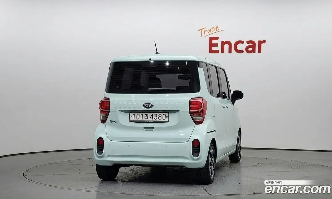 Kia Ray 2020 1.0 автомат (гидро), фото 4