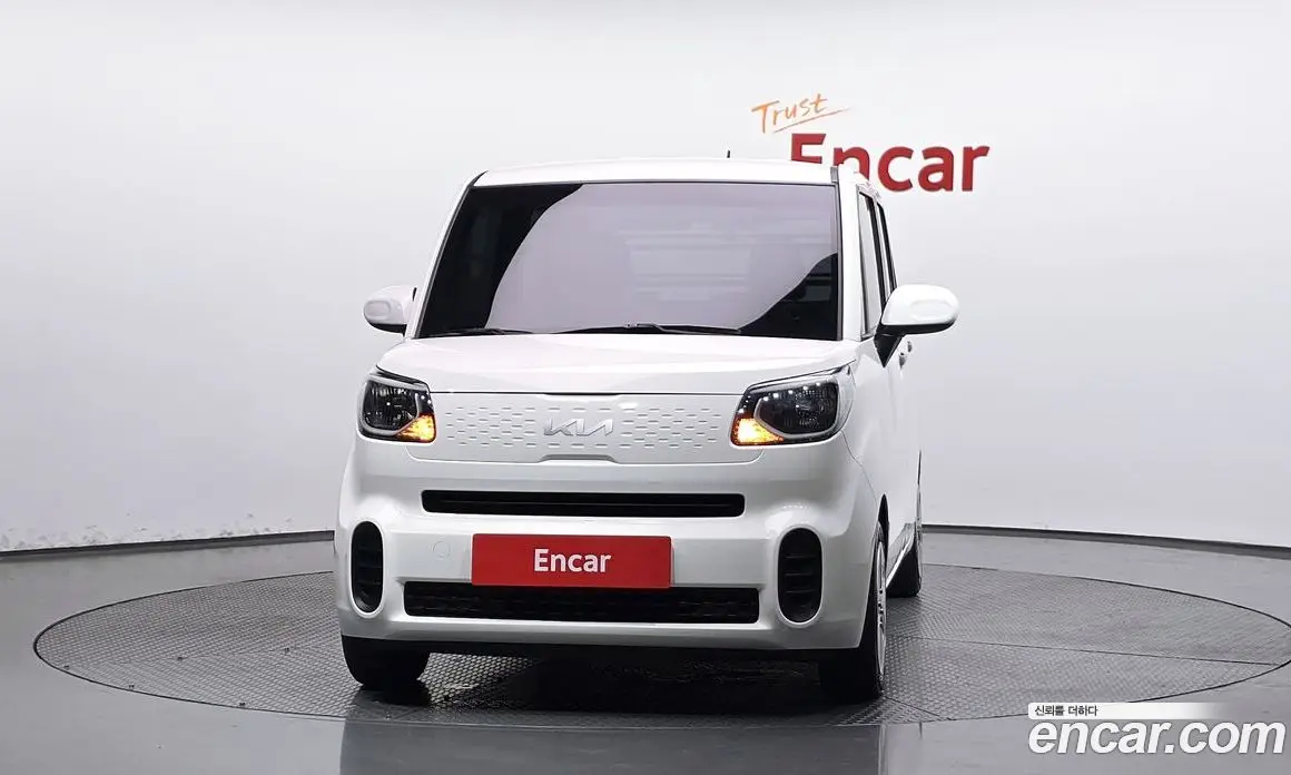 Kia Ray 2022 1.0 автомат (гидро), фото 3