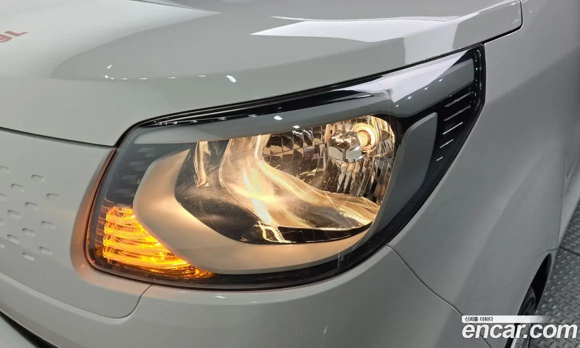 Kia Ray 2022 1.0 автомат (гидро), фото 8