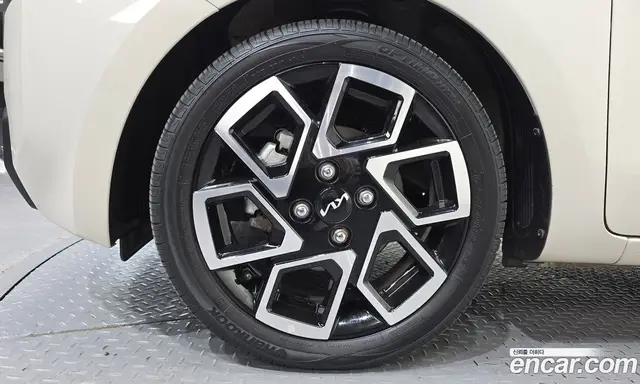 Kia Ray 2023 1.0 автомат (гидро), миниатюра 5 Kia Ray 2023 1.0 автомат (гидро), миниатюра 5