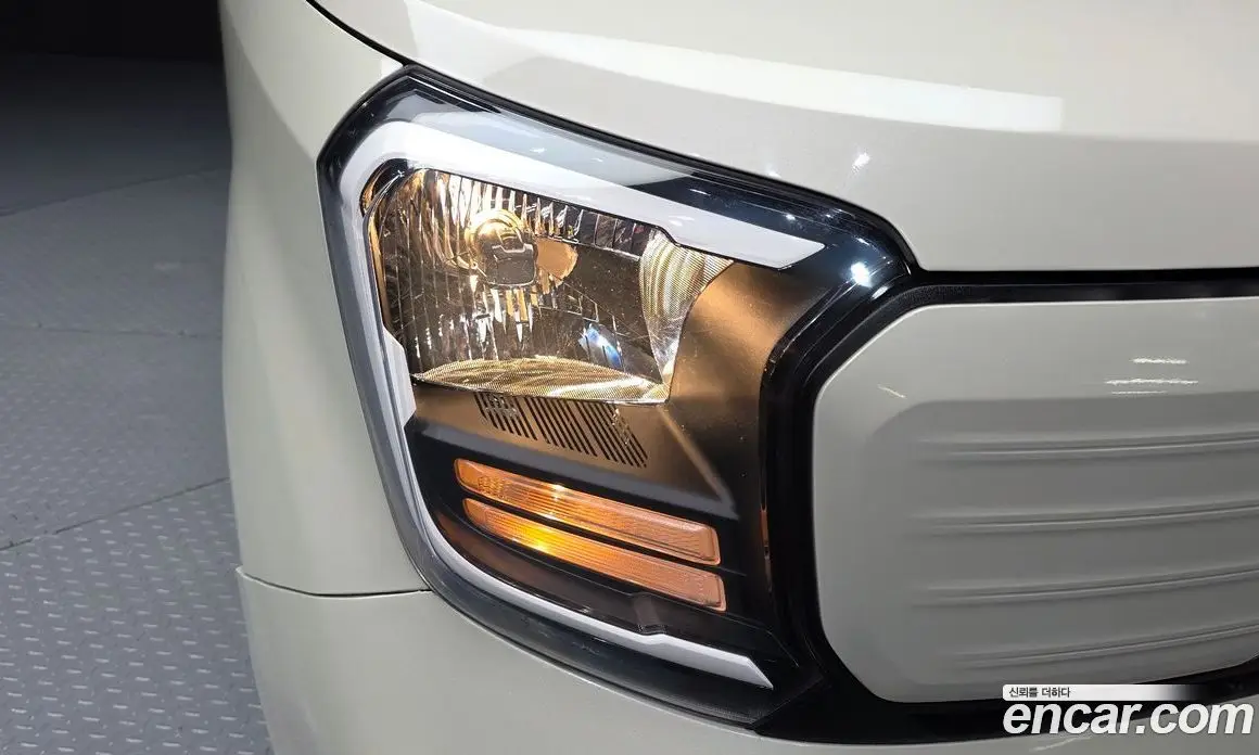 Kia Ray 2023 1.0 автомат (гидро), фото 8