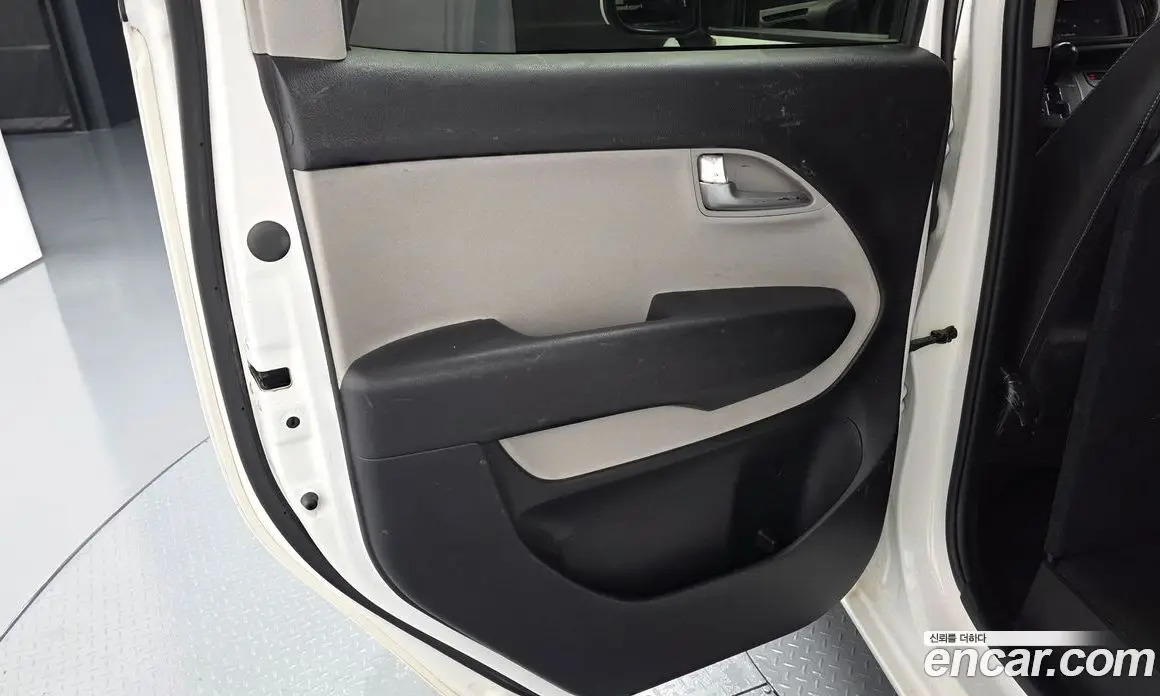 Kia Ray 2023 1.0 автомат (гидро), фото 15 Kia Ray 2023 1.0 автомат (гидро), фото 15