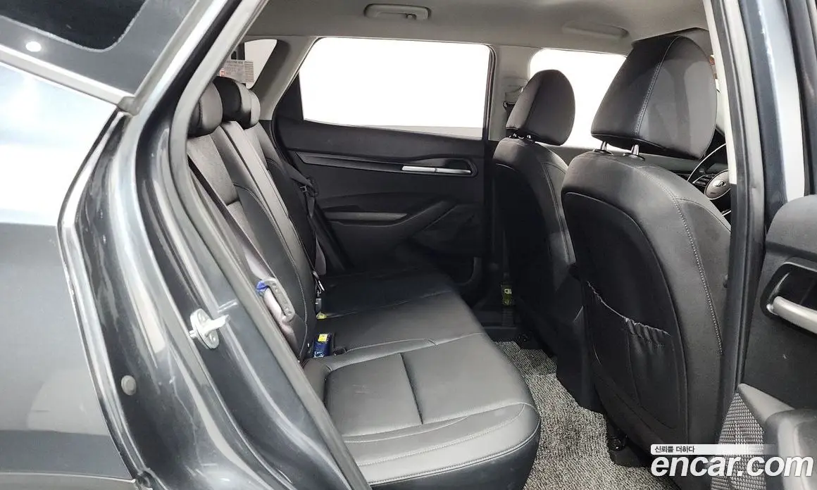 Kia Seltos 2021 1.6 автомат (гидро), фото 12 Kia Seltos 2021 1.6 автомат (гидро), фото 12