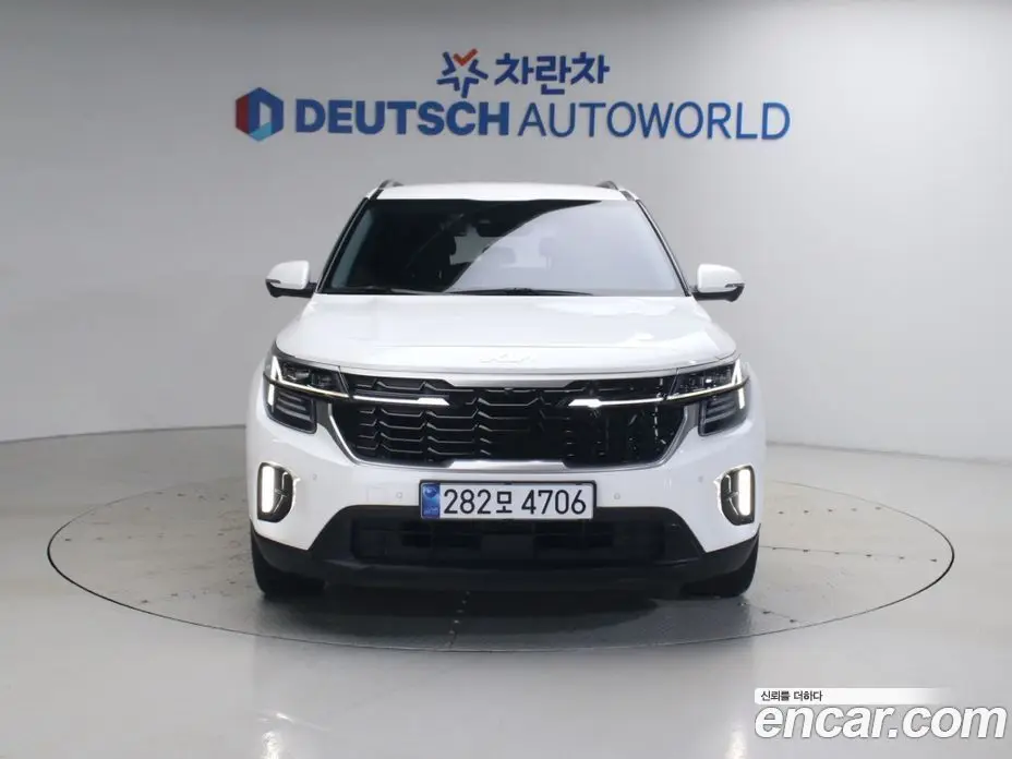 Kia Seltos 2022 2.0 автомат (гидро), фото 3 Kia Seltos 2022 2.0 автомат (гидро), фото 3