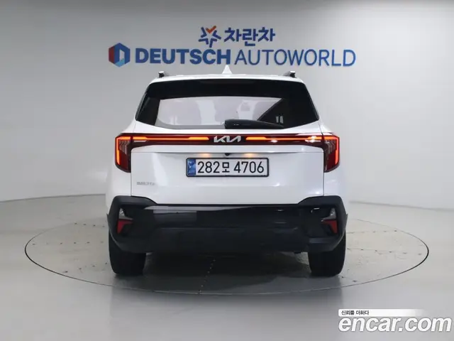 Kia Seltos 2022 2.0 автомат (гидро), миниатюра 4 Kia Seltos 2022 2.0 автомат (гидро), миниатюра 4