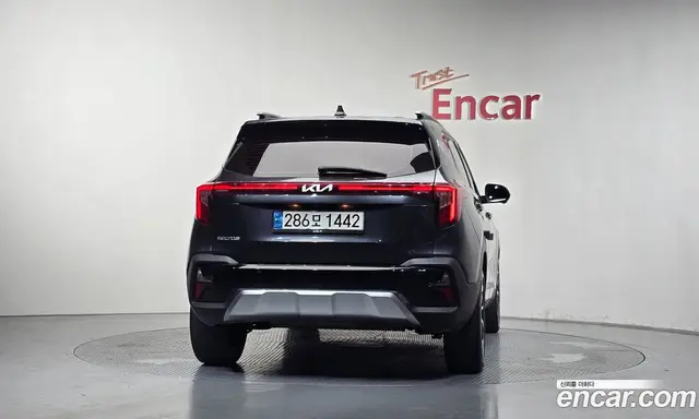 Kia Seltos 2022 2.0 автомат (гидро), миниатюра 4