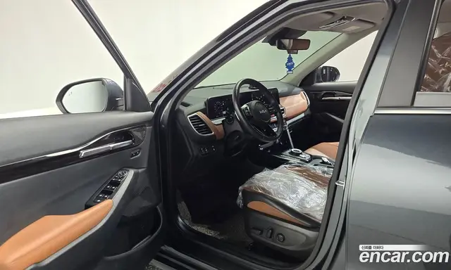 Kia Seltos 2022 2.0 автомат (гидро), миниатюра 10