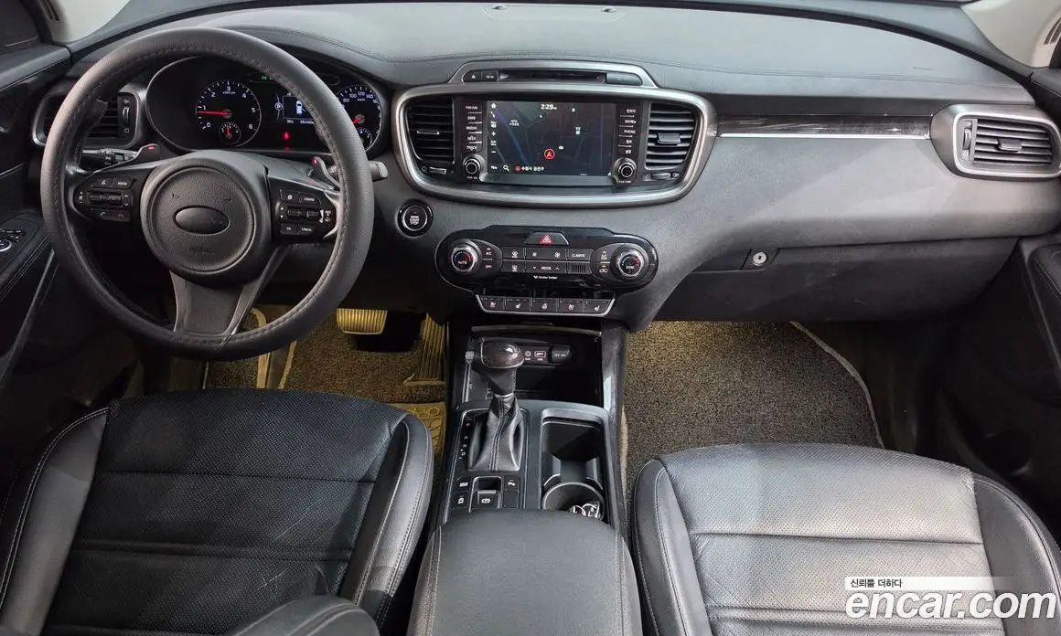 Kia Sorento 2014 2.0 автомат (гидро), фото 7 Kia Sorento 2014 2.0 автомат (гидро), фото 7