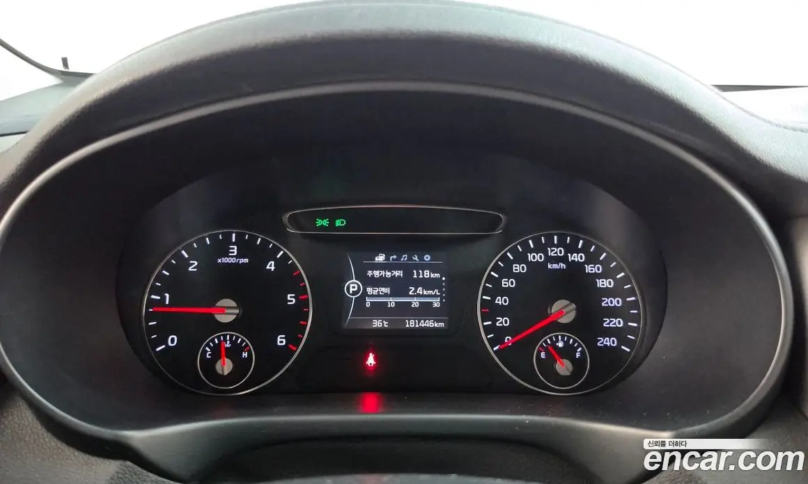Kia Sorento 2014 2.0 автомат (гидро), фото 8 Kia Sorento 2014 2.0 автомат (гидро), фото 8