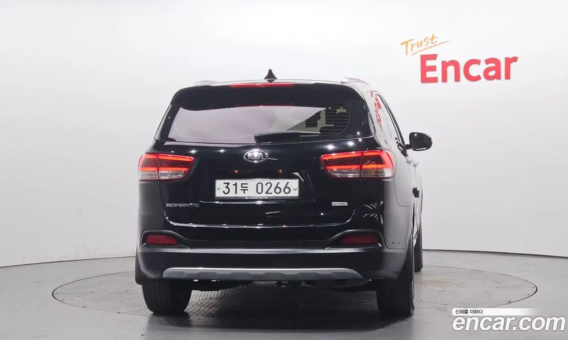 Kia Sorento 2016 2.0 автомат (гидро), фото 4