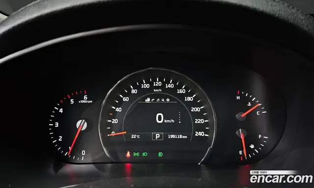 Kia Sorento 2016 2.2 автомат (гидро), миниатюра 8 Kia Sorento 2016 2.2 автомат (гидро), миниатюра 8