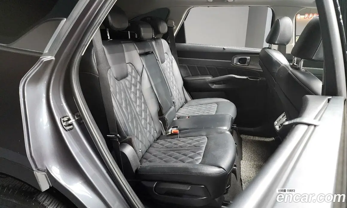Kia Sorento 2020 2.2 автомат (гидро), фото 12 Kia Sorento 2020 2.2 автомат (гидро), фото 12