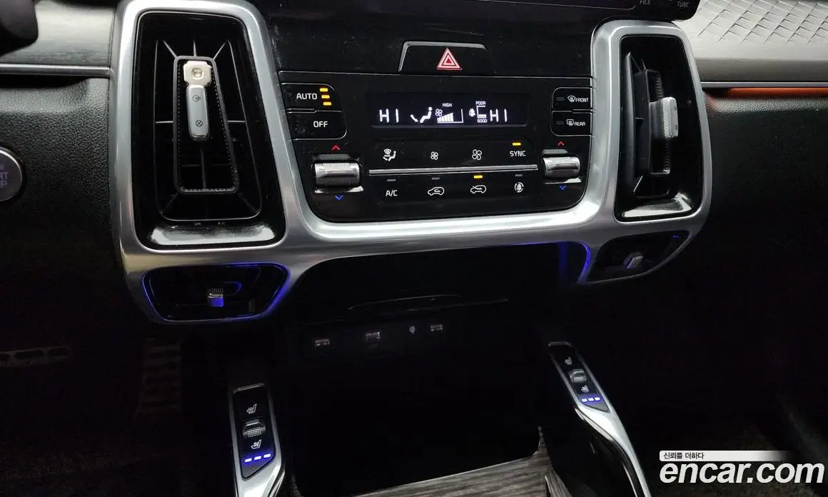 Kia Sorento 2020 2.2 автомат (гидро), фото 17 Kia Sorento 2020 2.2 автомат (гидро), фото 17