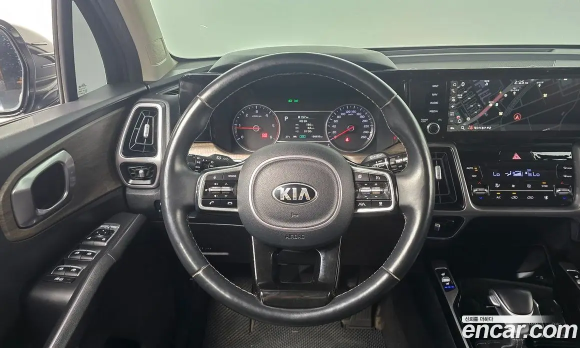 Kia Sorento 2021 2.2 автомат (гидро), фото 13 Kia Sorento 2021 2.2 автомат (гидро), фото 13
