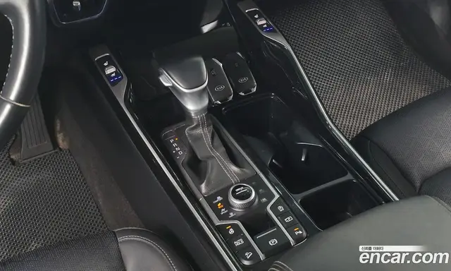 Kia Sorento 2021 2.2 автомат (гидро), миниатюра 9 Kia Sorento 2021 2.2 автомат (гидро), миниатюра 9