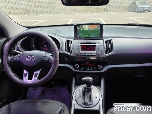 Kia Sportage 2011 2.0 автомат (гидро), миниатюра 10 Kia Sportage 2011 2.0 автомат (гидро), миниатюра 10