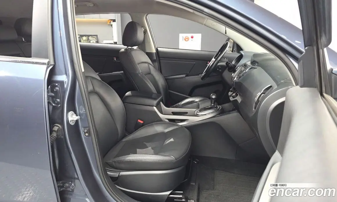 Kia Sportage 2014 2.0 автомат (гидро), фото 11