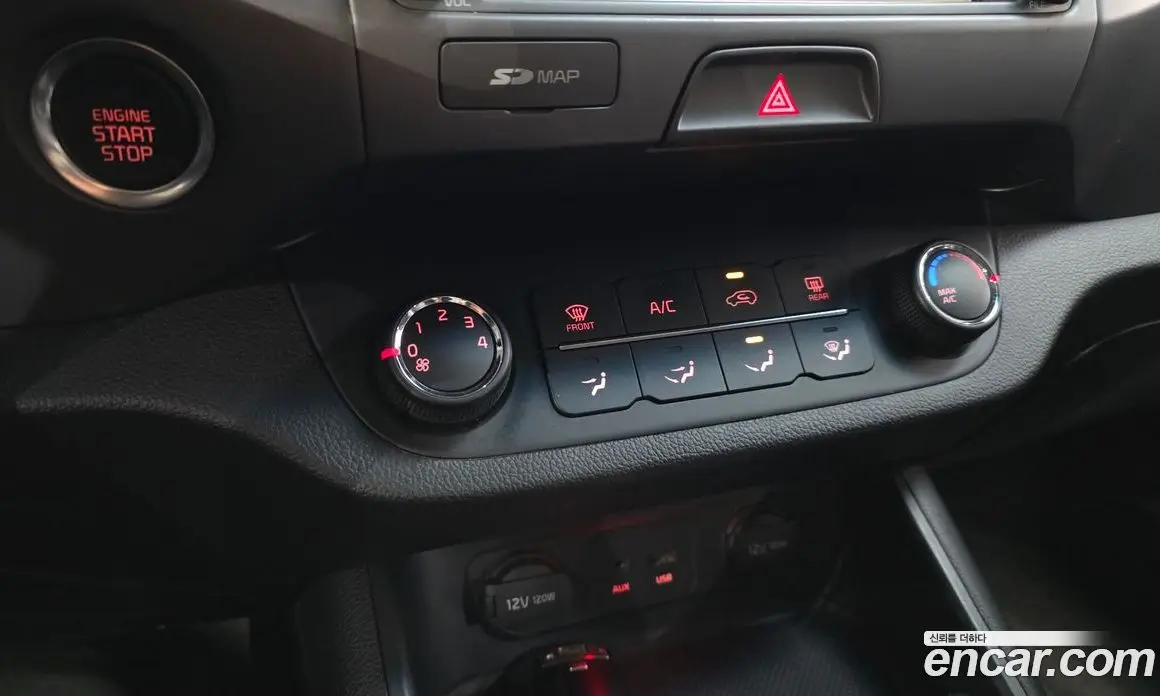 Kia Sportage 2014 2.0 автомат (гидро), фото 16