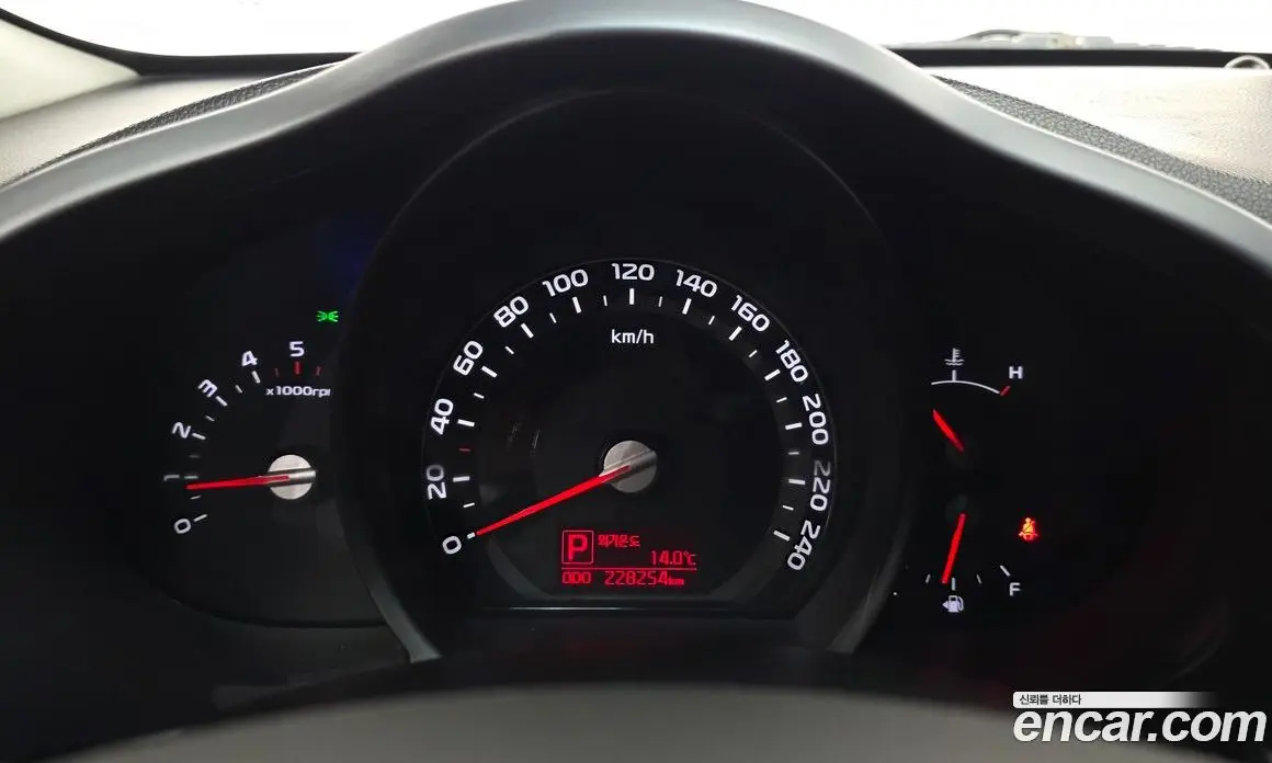 Kia Sportage 2014 2.0 автомат (гидро), фото 8