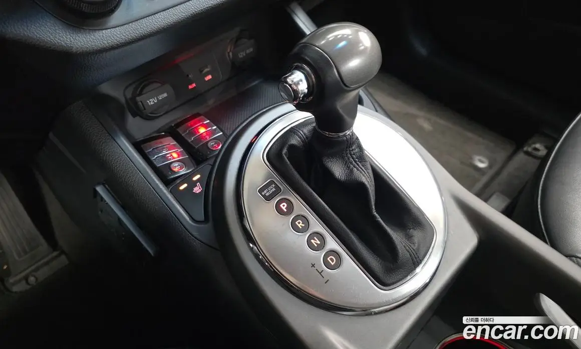 Kia Sportage 2014 2.0 автомат (гидро), фото 9