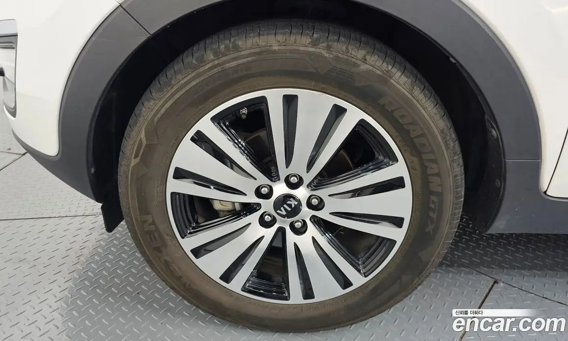 Kia Sportage 2015 2.0 автомат (гидро), фото 5