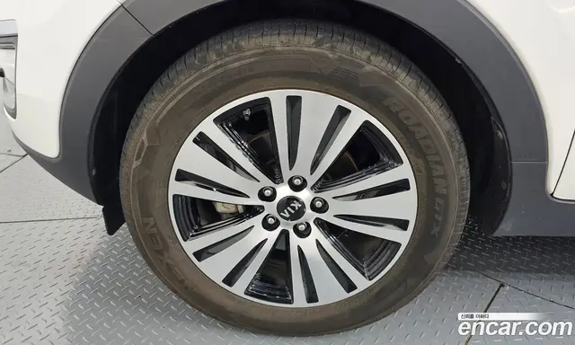 Kia Sportage 2015 2.0 автомат (гидро), миниатюра 5