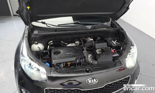 Kia Sportage 2016 1.7 автомат (гидро), миниатюра 6