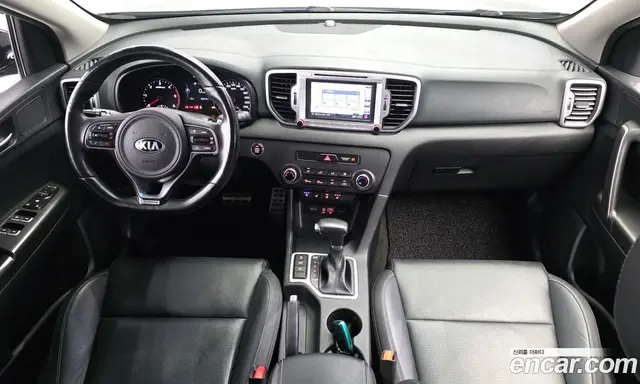 Kia Sportage 2016 1.7 автомат (гидро), миниатюра 7