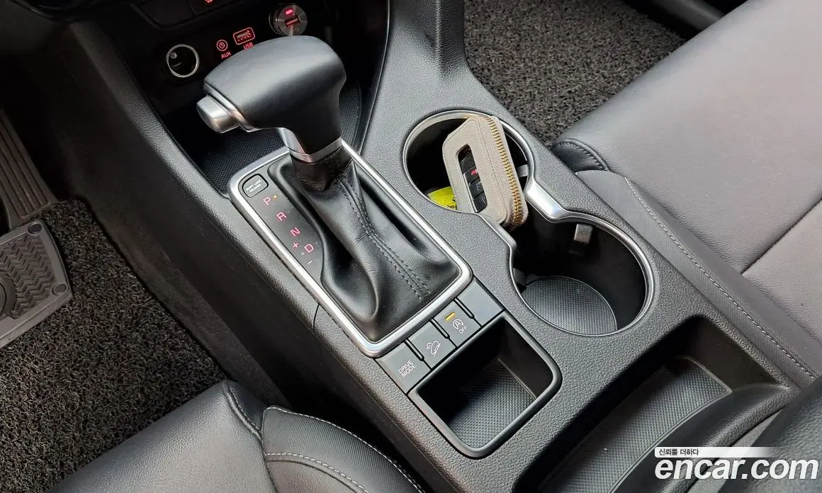 Kia Sportage 2017 2.0 автомат (гидро), фото 12