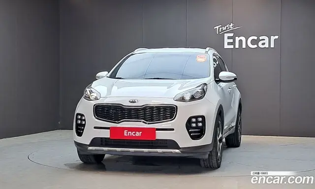 Kia Sportage 2017 2.0 автомат (гидро), миниатюра 3