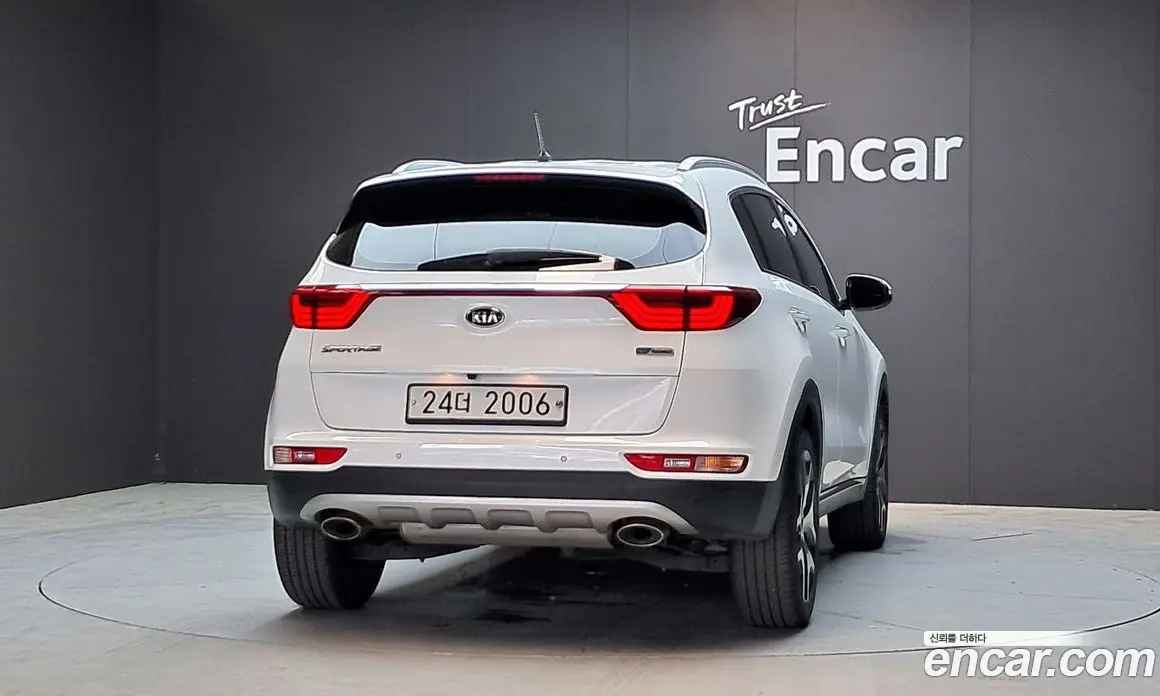 Kia Sportage 2017 2.0 автомат (гидро), фото 4