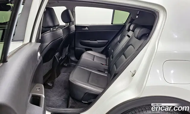 Kia Sportage 2020 2.0 автомат (гидро), миниатюра 11