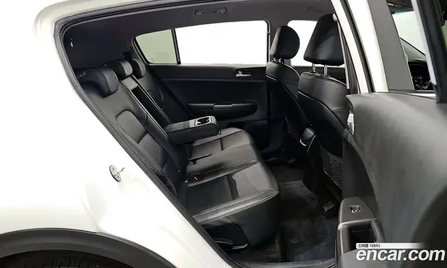 Kia Sportage 2020 2.0 автомат (гидро), миниатюра 12