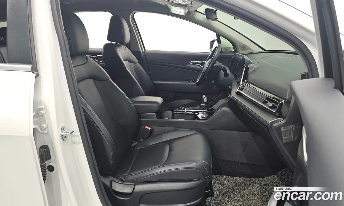Kia Sportage 2022 1.6 автомат (гидро), фото 10