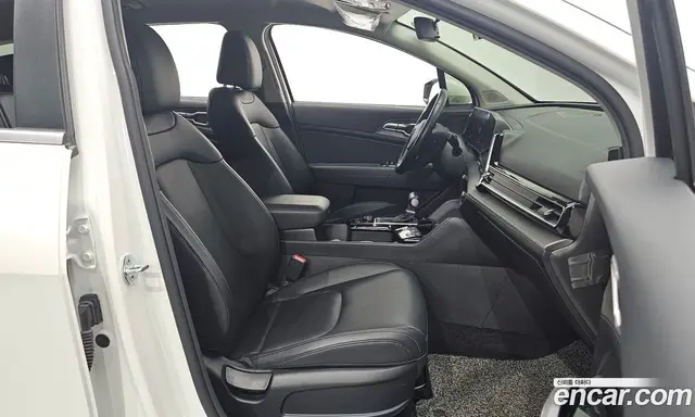 Kia Sportage 2022 1.6 автомат (гидро), миниатюра 10
