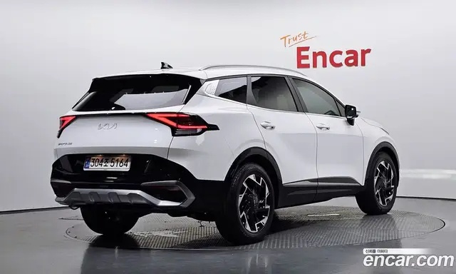 Kia Sportage, 2022, 103 559 км