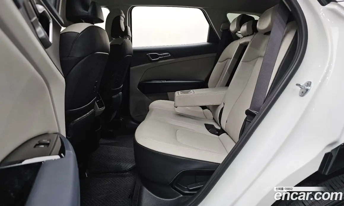Kia Sportage 2022 2.0 автомат (гидро), фото 16