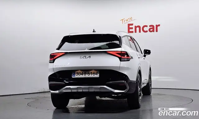 Kia Sportage 2022 2.0 автомат (гидро), миниатюра 3