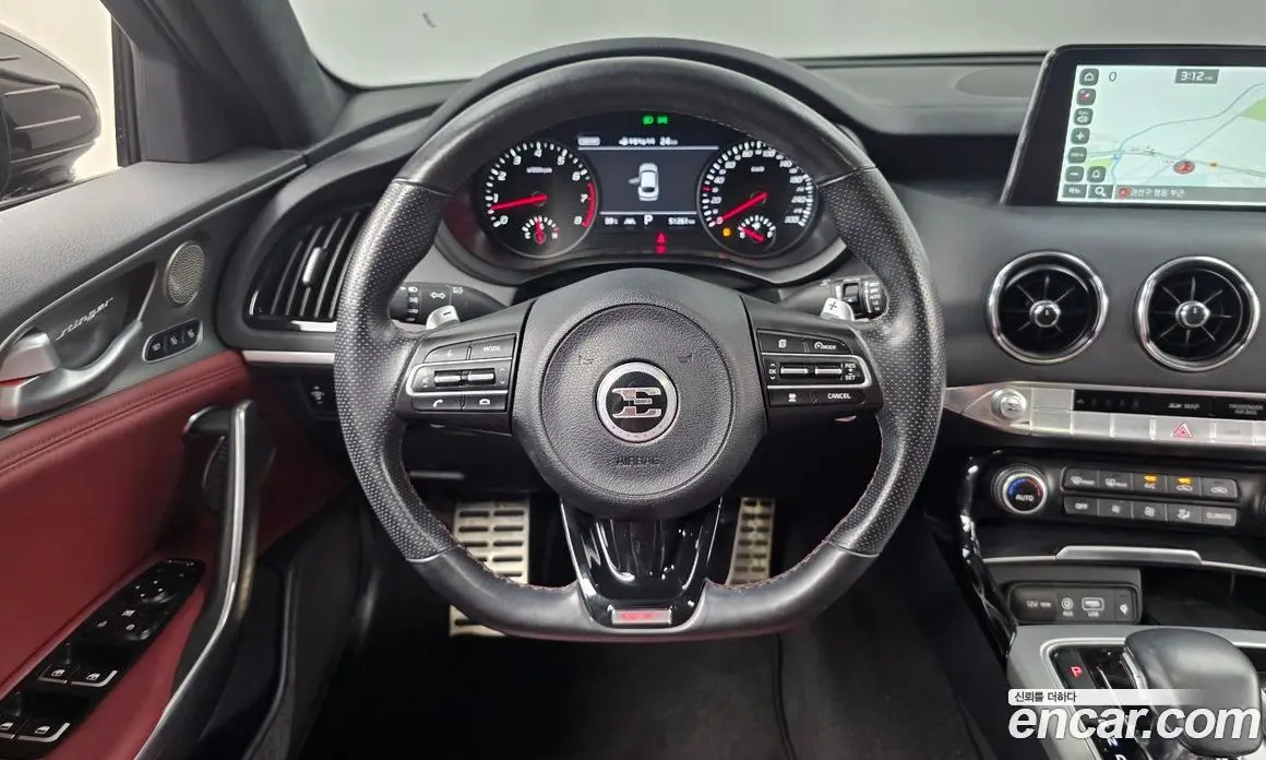 Kia Stinger 2018 3.3 автомат (гидро), фото 19