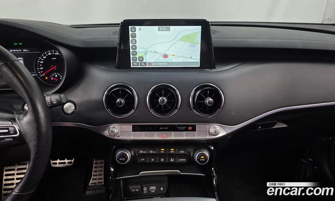 Kia Stinger 2018 3.3 автомат (гидро), фото 20