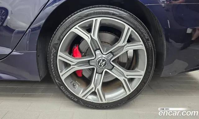 Kia Stinger 2018 3.3 автомат (гидро), миниатюра 7