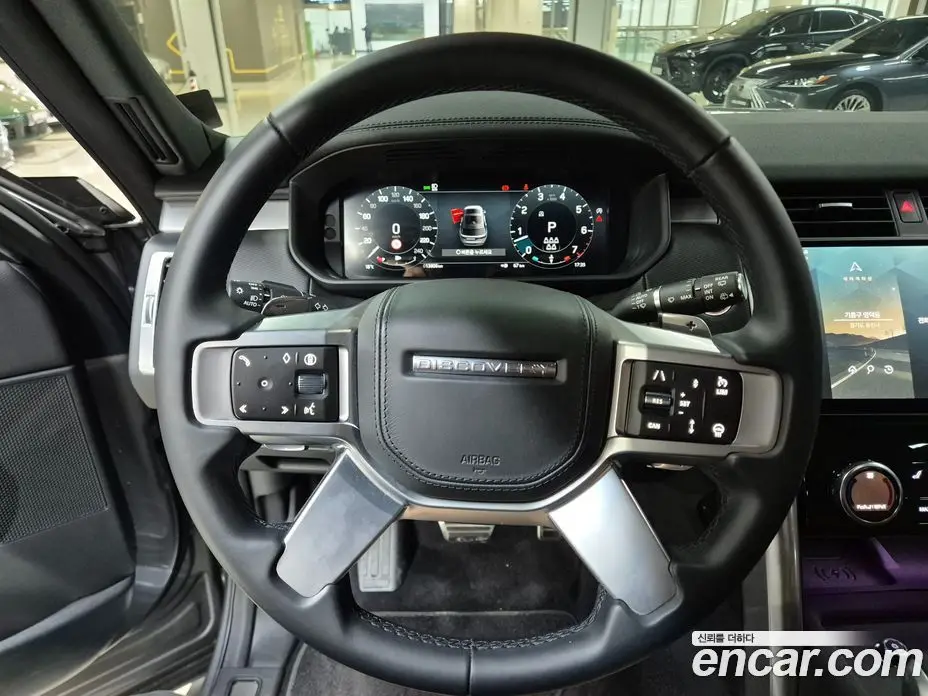 Land Rover Discovery 2025 3.0 автомат (гидро), фото 11