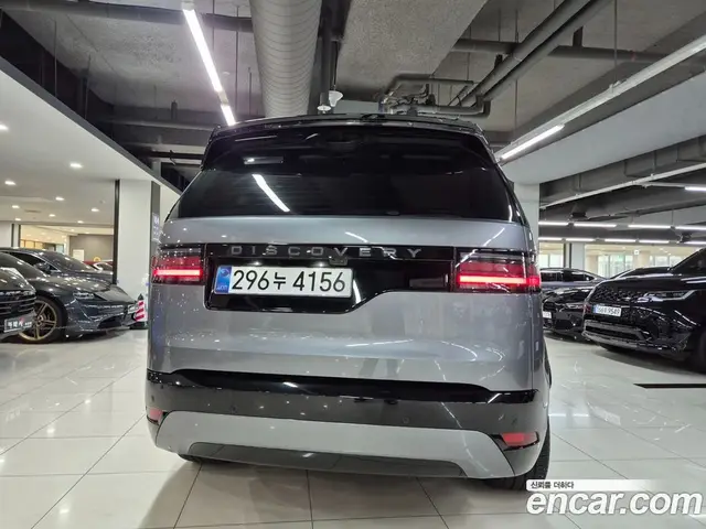 Land Rover Discovery 2025 3.0 автомат (гидро), миниатюра 4