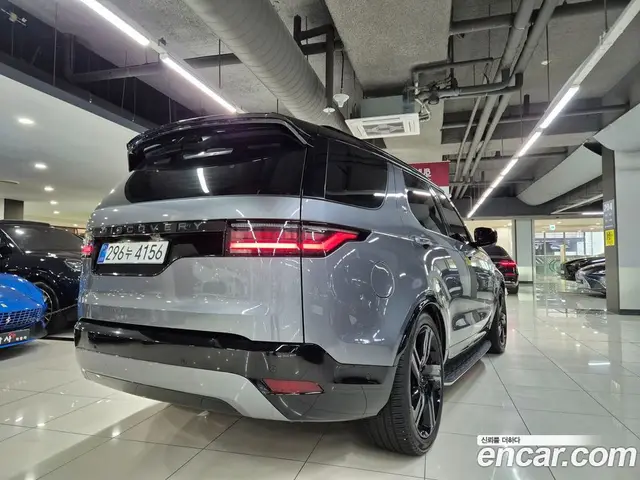 Land Rover Discovery 2025 3.0 автомат (гидро), миниатюра 5